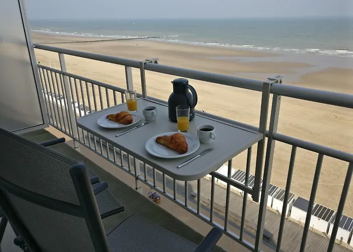 Zeedijk Mariakerke Apartment