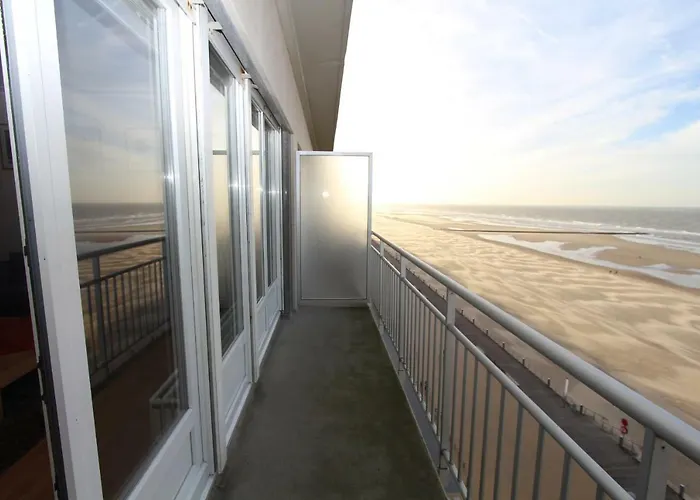 Apartment Zeedijk Mariakerke